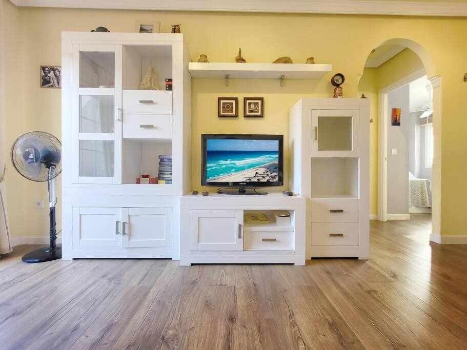 Boliches House Beach 200M Wifi Фуeнхирола Екстериор снимка