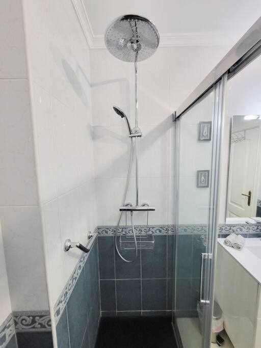 Boliches House Beach 200M Wifi Фуeнхирола Екстериор снимка